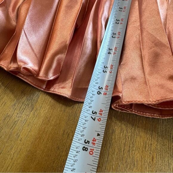 Ieena MacDuggal 49030 Gown Size 4 Pleated Plunge Neck‎ Rose Gold - Picture 7 of 16